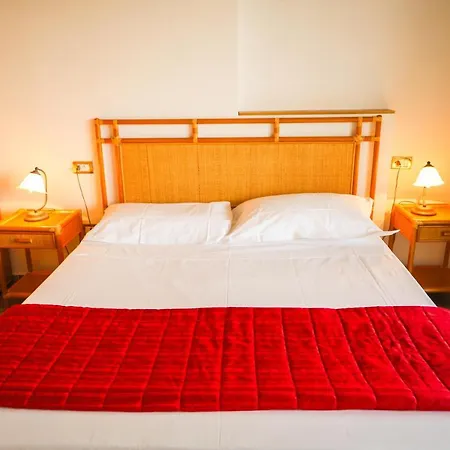 Sole Dell'argentario Aparthotel 2*